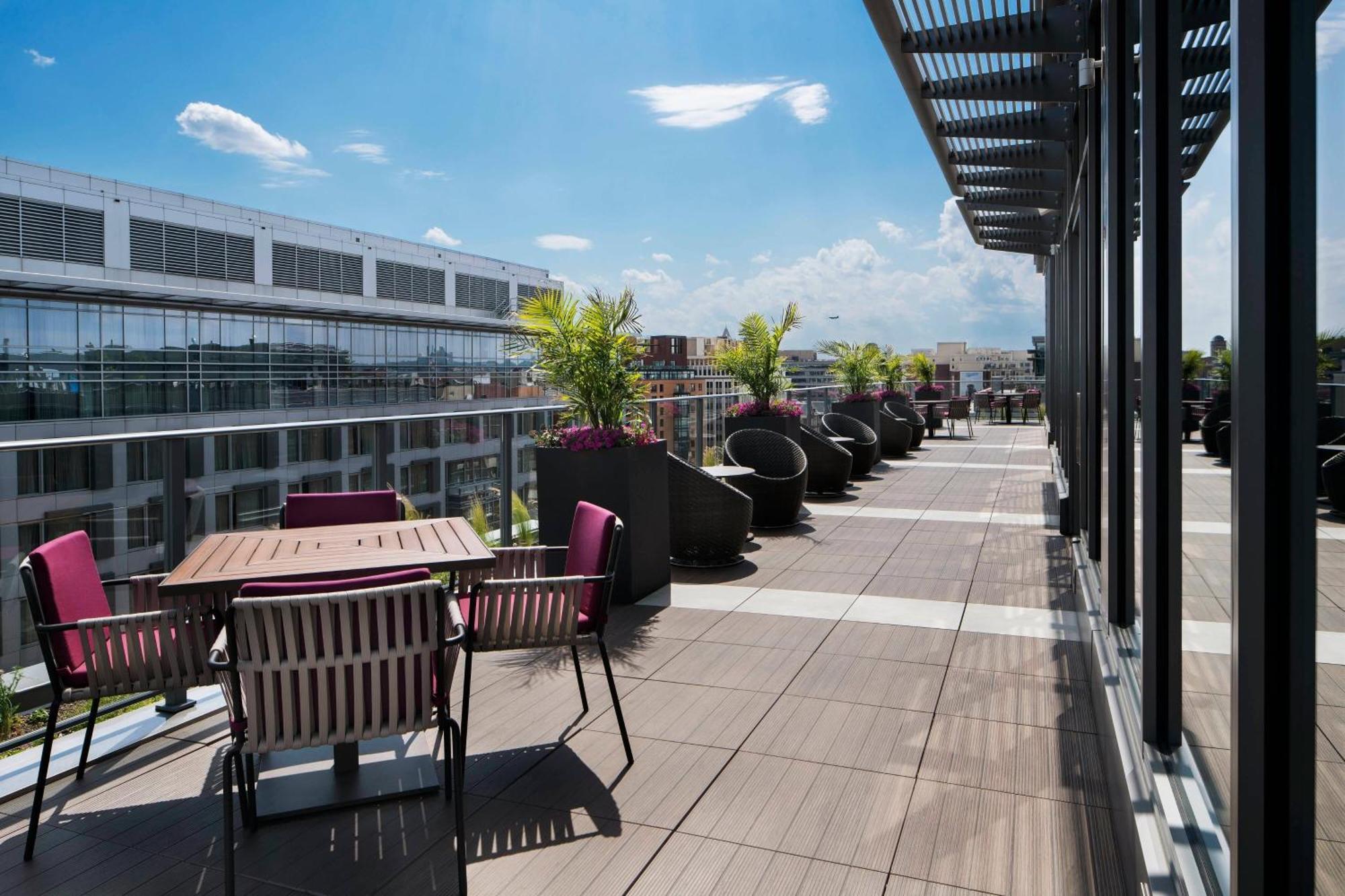 Residence Inn By Marriott Washington Downtown/Convention Center Exterior photo